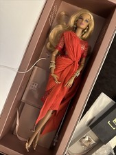 Fashion Royalty Vanessa Bacio