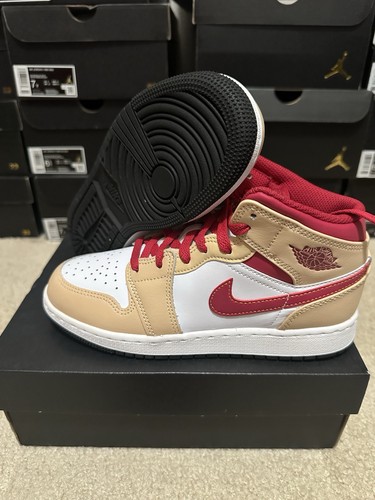 Air jordan mid - 1,