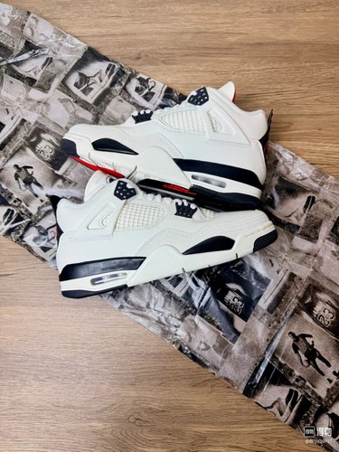 Air jordan retro - 4, fight