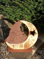 Gnomo di Natale in acciaio inox Willi su luna di legno decorazione da giardin...