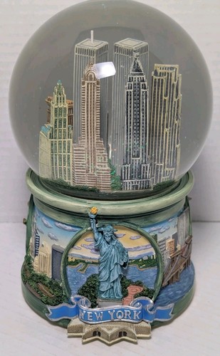 Twin towers snow globe - twin,