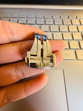 Fibbia chiusura deployante