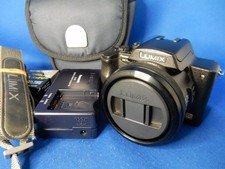 Panasonic Lumix FZ20 fotocamera compatta con caricabatterie 4x Zoom Classic