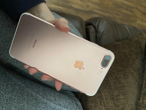 Apple iphone plus 32gb - 7,