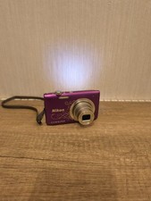 Nikon Coolpix A100 fotocamera digitale viola