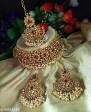 Set orecchini collana gioielli