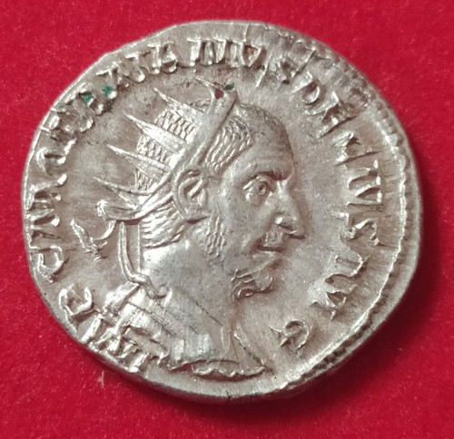 Impero romano traiano - romano,