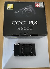 Nikon Coolpix S8000 - Flash