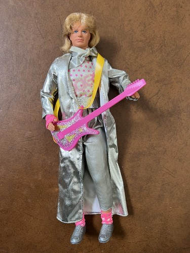 Barbie rockers ken - i,