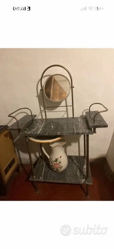 Toilette vintage con specchio - toilette,