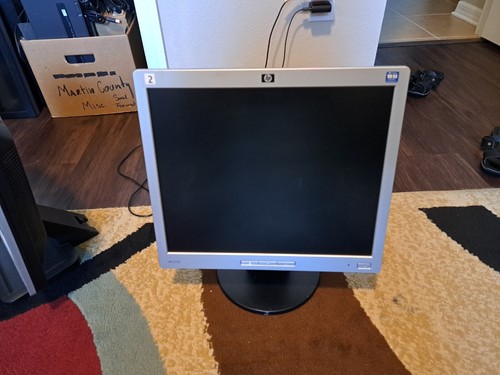 L1706 lcd monitor - 17”,