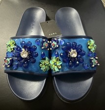 Zara Slides