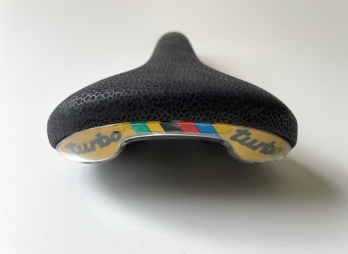 Rara sella nos anni - anni, selle