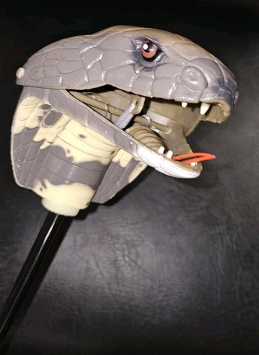 Cobra snake pincher - cobra, on