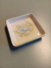 Piattino / Portacenere LIMOGES in PORCELLANA DECORATA con bordo oro - Vintage