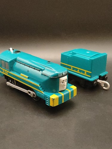 Treno batteria motorizzato - a,