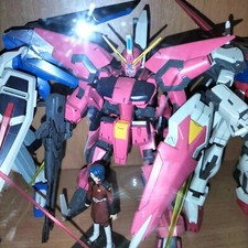 Bandai Gunpla AEGIS GUNDAM GAT-X303 1/100 - BANDAI 2005