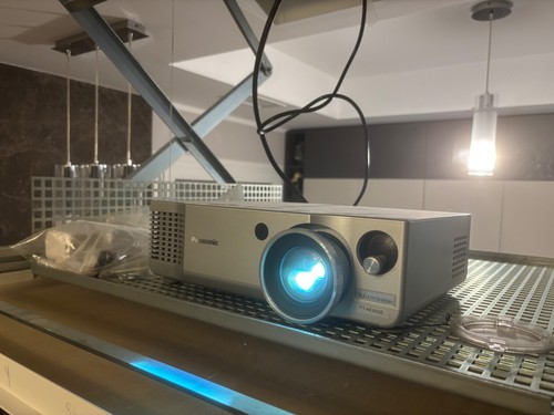 Videoproiettore panasonic - videoproiettore,
