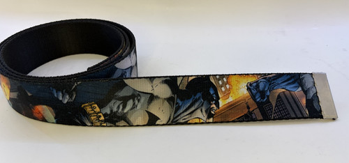 Fibbia down batman - down,