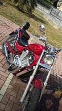 Moto Suzuki Intruder VS 800