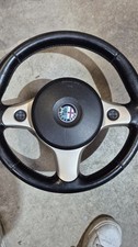 volante in pelle con comandi