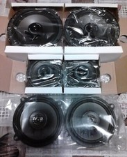 Due coppie di altoparlanti