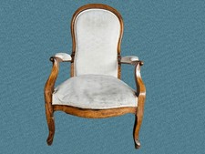 POLTRONA IN NOCE VOLTAIRE