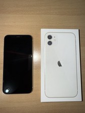Apple iPhone 11 - 64GB -