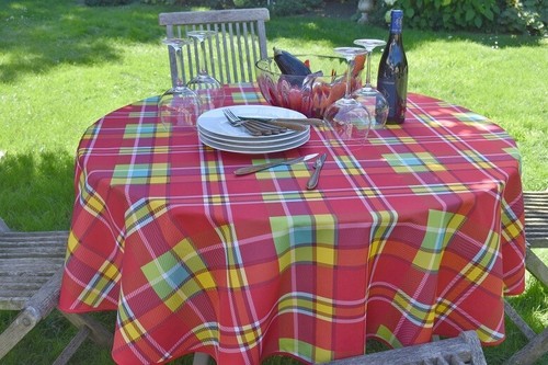 Non ironing tablecloth - non-ironing, round