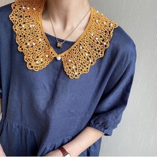 Collare per bambola pizzo