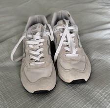 New Balance 574 Classic Beige