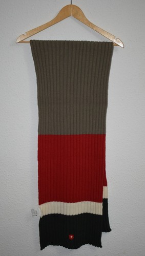 Schweizer kreuz strickschal - kreuz,