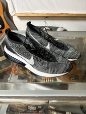 Nike Air Max Flyknit Race