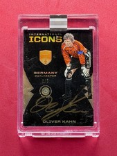 Olver Kahn - /5 On Card Auto