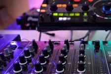 Mixer Controller Audio USB Consolle Professionale 4 Canali Usb karaoke Dj SJ-04