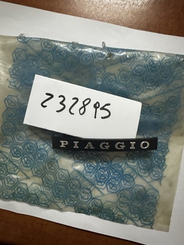 Targhetta piaggio calandra - targhetta,