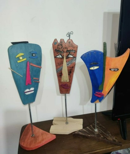 Sculture legno fatte - in, a