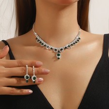 Set collana e orecchini