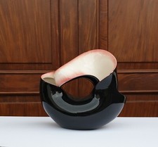 Particolare vaso scultura in