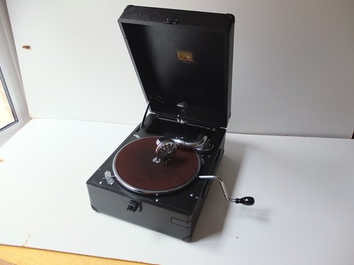 Hmv 102h portable gramophone - 102h,