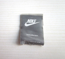 Etichetta Interna Originale Nike anni 2000–4,5x3,2 cm–Made in Sri Lanka Vintage