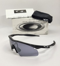 Nuovi occhiali da sole Oakley M Frame Hybrid Jet Black con nero iridio 09-107 RARI!