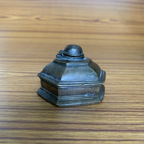 Vecchio pozzo vaso di - vaso,