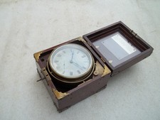 Antico cronometro marino