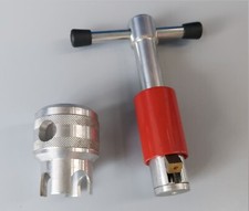 CHIAVE  + ADATTATORE PER PILETTE PER VASCHE DA BAGNO