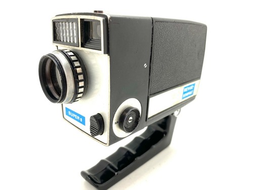 Revue compact obiettivo - compact,
