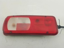 1875576 piloto trasero derecho