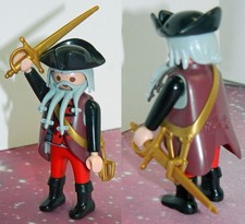 PLAYMOBIL : PIRATA con SPADA