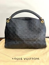 Sac louis Vuitton Artsy en cuir empreinte couleur bleu nuit