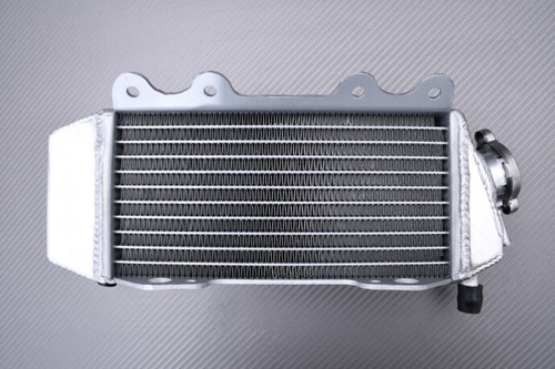 Radiatore acqua destro - radiatore,